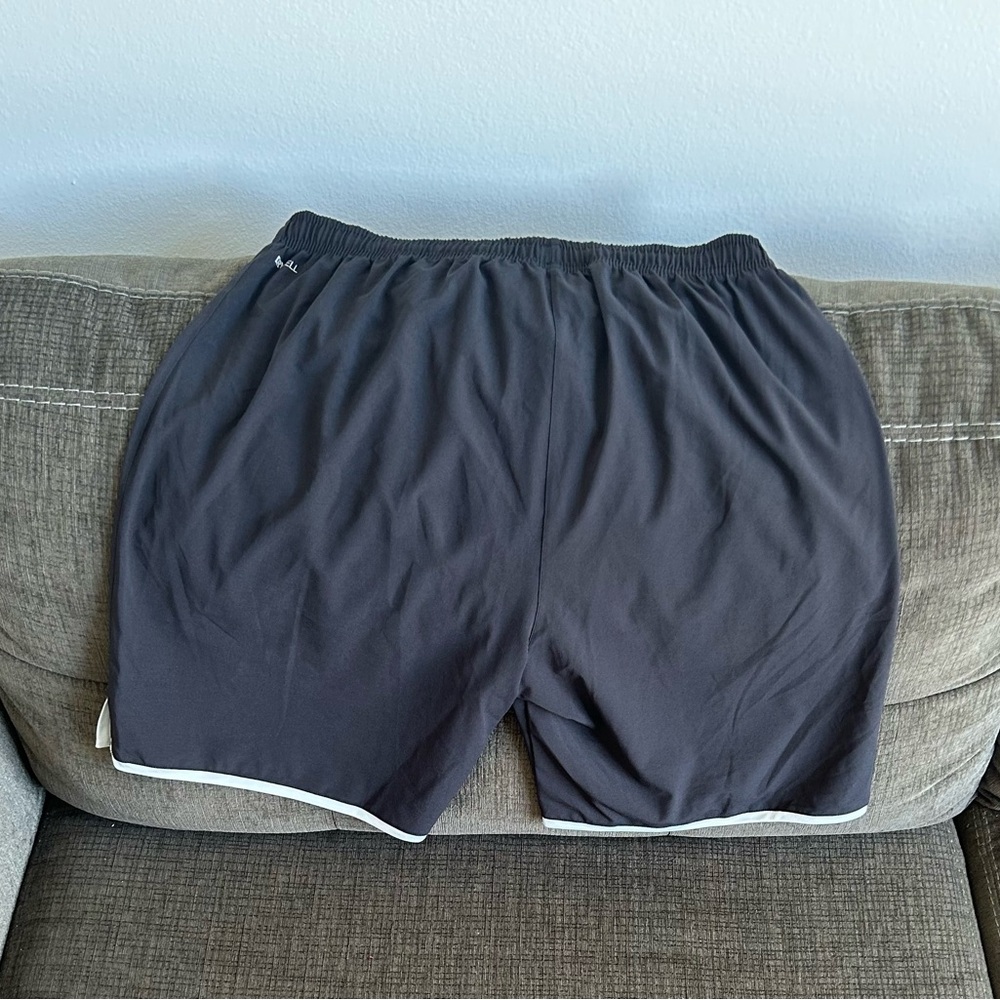 Puma Authentic Ecuador LDU Liga de Quito Soccer Black Shorts Men’s Sz: L - Picture 5 of 5